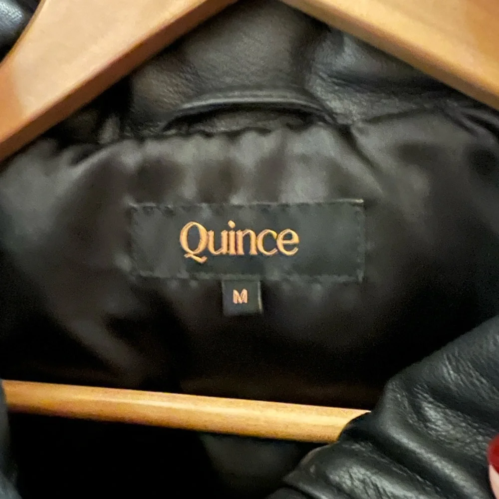 Quince 100% Black Leather Puffer Vest - Picture 7 of 8
